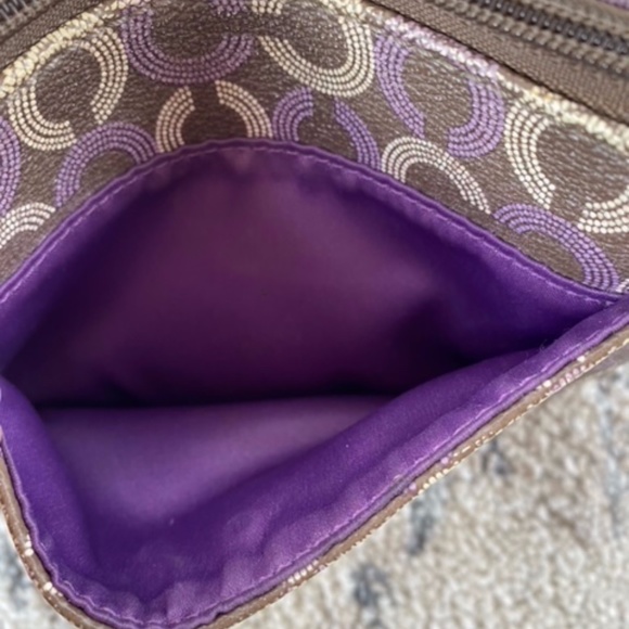 Coach Leather Wristlet - Picture 4 of 6